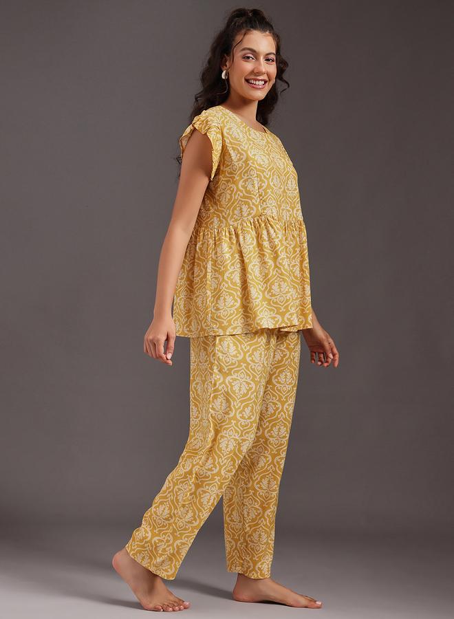 Clovia Paisley Print Top and Pyjama Set - Image 3